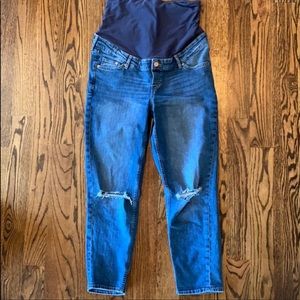Maternity boyfriend jeans